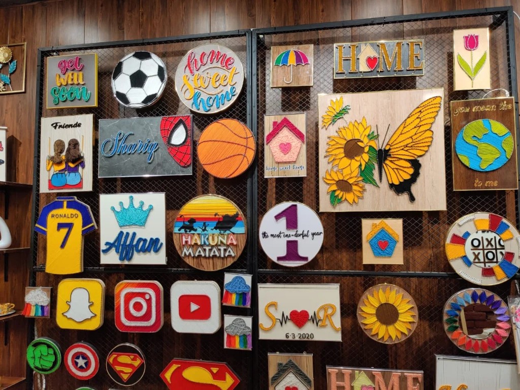 Custom names, logos & gifts